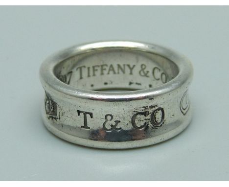 A small Tiffany silver ring, H 