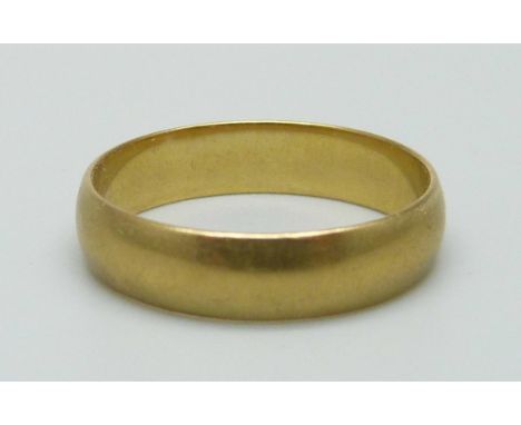 An 18ct gold ring, 3.3g, P 