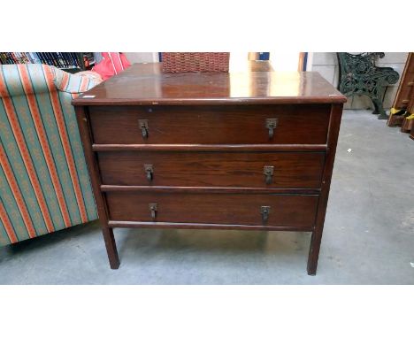A vintage 3 drawer chest of drawers