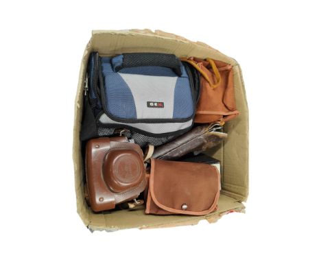 LARGE BOX OF VINTAGE CAMERAS &amp; ACCESSORIES 