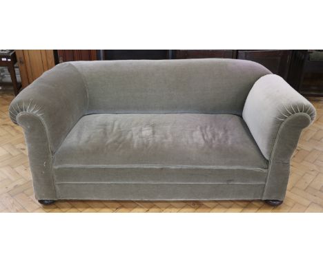 A Victorian drop end sofa, 163 x 82 x 72 cm