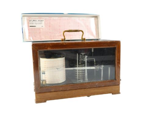 A mid 20th Century mahogany cased barograph by Short &amp; Mason of London, together with charts, 31.5 x 15.5 x 20 cm excludi