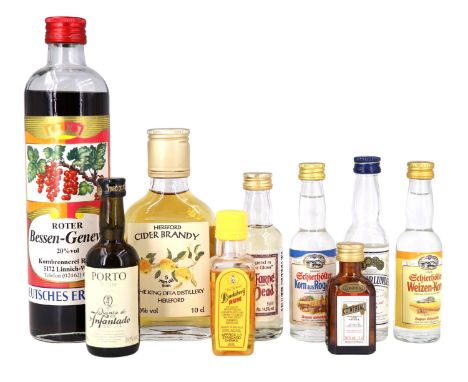 A group of alcohol, including Roter Bessen-Genever, Lindisfarne mead, Bundaberg rum, etc