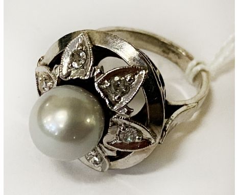 WHITE GOLD ART DECO DIAMOND &amp; PEARL FLORAL RING - BOXED - SIZE K / L - 6.7 GRAMS APPROX