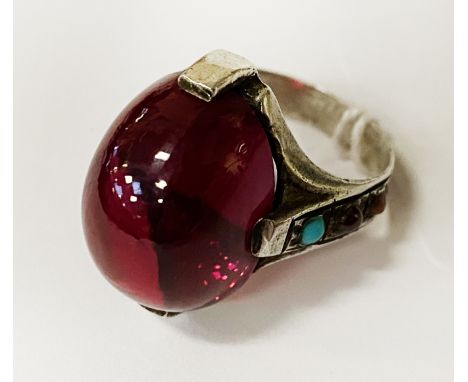 ART NOUVEAU RING IN SILVER WITH RUBIES &amp; TURQUOISE TO THE SIDE &amp; A LARGE CABOUCHON STONE TO THE CENTRE - SIZE S