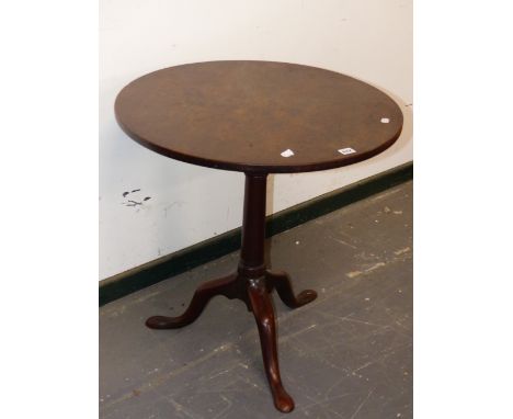 A GEO.III.MAHOGANY BIRDCAGE TILT TOP TRIPOD TABLE.   Dia.66 x H.36cms.