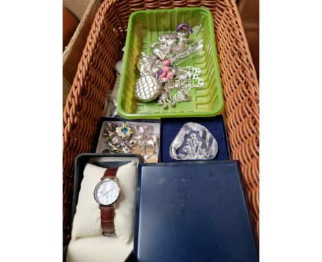 A tray of silver jewellery and watches. 