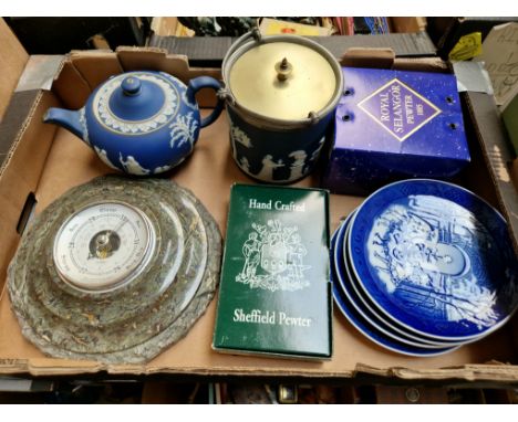Box with four Royal Copenhagen plates, slate barometer, Wedgwood biscuit barrel etc. 