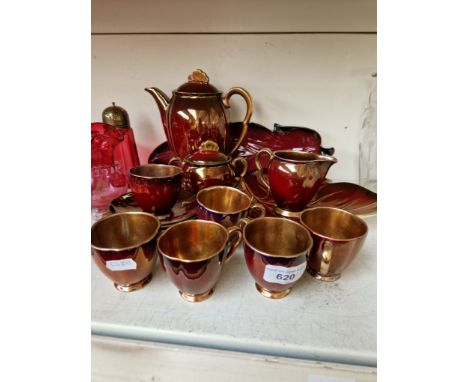 Carlton Ware Rouge Royale coffee set - pot, lidded sugar, cream jug, 6 cups & saucers and2 leaf dishes 