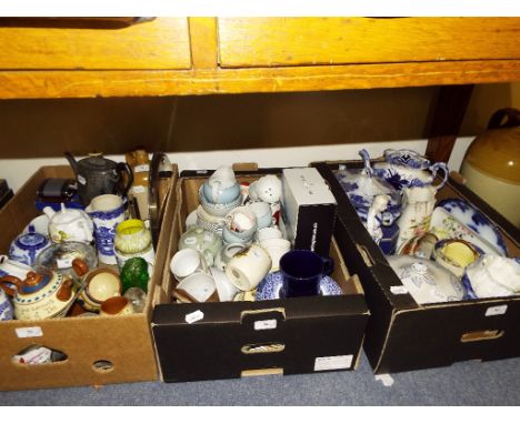 Assorted commemorative mugs, other ceramics, glass, metalwares and items (3 boxes) Condition report Report by D Peacock

Firs