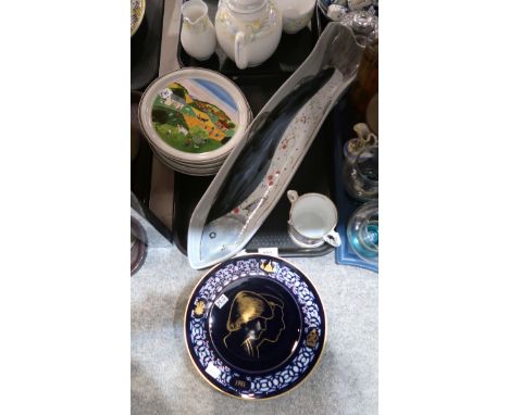 A lot comprising an Aynsley two handled commemorative Diana &amp; Charles wedding cup, a Bing &amp; Grondahl commemorative pl