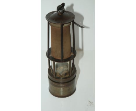 A tray lot including miner's lamp, vintage iron etc Condition Report: Available upon request