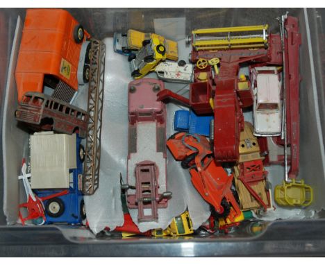 A box of various Dinky, Corgi and other model cars, trucks, buses etc Condition Report: Available upon request