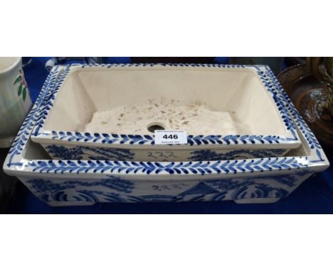 Two delftware bulb dishes or rectangular shape Condition Report: Available upon request