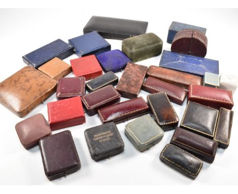 An assortment of jewellery boxes. The collection of antique and later jewellery boxes to include necklace boxes, stick pin bo