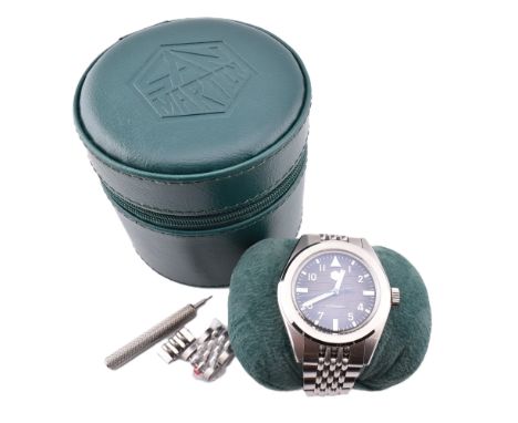 A San Martin Automatic stainless steel wristwatch. |The watch with a silvered black face with baton and danger hands. Dial ap
