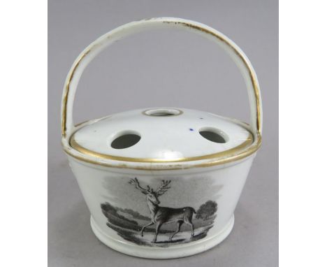 An early nineteenth century bat printed basket-shaped small-size bough pot, probably Spode, c. 1820. It is decorated with two