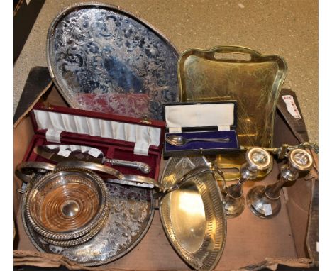 A pair of silver candlesticks, hollow filled, Birmingham 1981 ; a silver hafted cake slice, boxed; an EPNS oval galleried tra