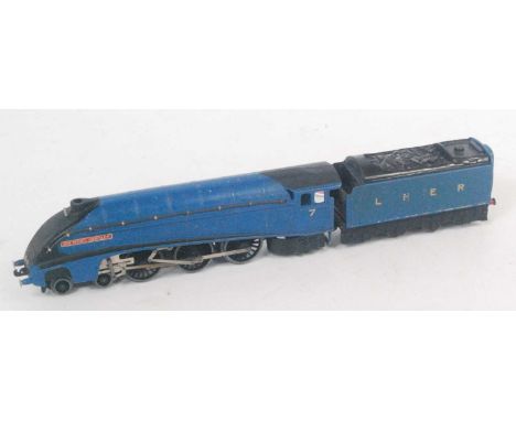 EDL1 Hornby Dublo loco and tender 'Sir Nigel Gresley' No. 7, some overpainting, light corrosion on rods, tender has some pain