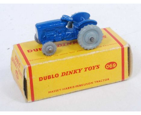Dublo Dinky Toys 069 Massey-Harris tractor, grey wheels (M-BE)
