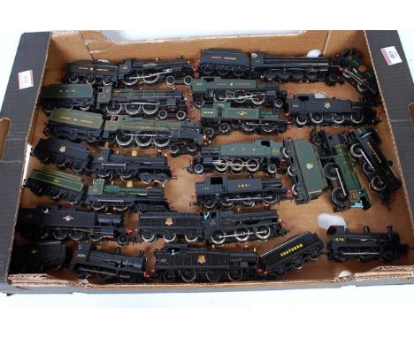 Large tray containing 18 tank and tender locos, of GW and Southern outline, mix of company and BR liveries, a few items have 