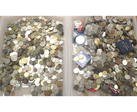 A large collection of mixed 20th century foreign and English coins, total weight approximately 10kg. P&amp;P Group 2 (£18+VAT