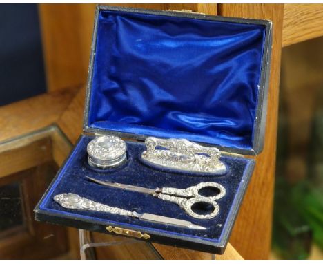 Cased Antique Edwardian Silver Ladies' Manicure Set 