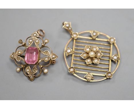 An Edwardian 9ct and seed pearl set circular pendant , 3 1mmand a similar pink paste and seed pearl set pendant brooch, gross
