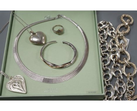 Assorted modern sterling jewellery, including large link necklace, smaller necklaces, bangle, ring etc.