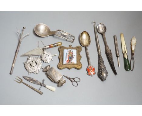 Sundry small silver etc. including a Danish sterling caddy spoon, by Franz Hingelberg, 9.7cm, nephrite handles silver gilt pa