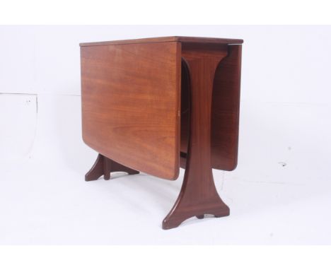 A vintage retro G-Plan gateleg table with opening flaps.  H73cm x W137cm x D92cm