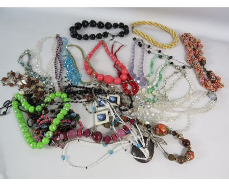 Good selection of modern and vintage costume jewellery.
