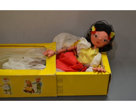 A Pelham puppet, Gypsy Girl, 553, c.1960s, boxed