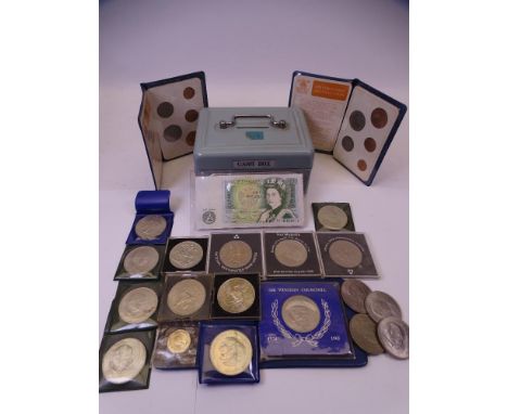 VINTAGE CASH BOX &amp; COMMEMORATIVE CROWNS &amp; COINAGE CONTENT to include eight Churchills, three Charles &amp; Diana, one