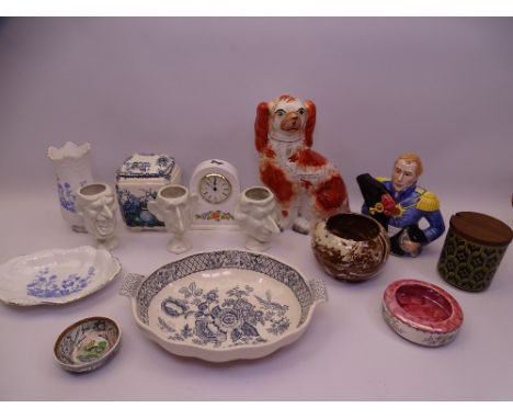AYNSLEY COTTAGE GARDEN CLOCK, Cottage Blue Masons fruit basket, tea caddy, Fluck and Law Royal Family egg cups, Hornsea, Leon