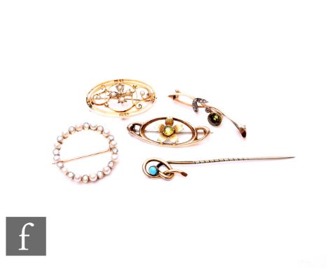 Three 9ct stone set bar brooches, total weight 7.8g, with a similar unmarked circular example and a stick pin. (5)