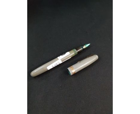 VINTAGE WATERMANS PEN 14CT NIB 