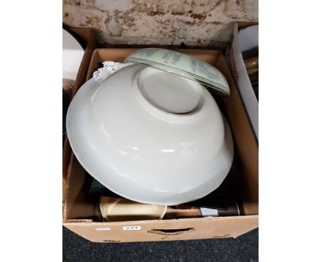 BOX LOT - VINTAGE COFFEE SET VASES, WASH BOWL ETC