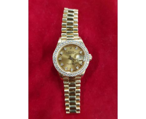 18 CARAT GOLD &amp; DIAMOND ROLEX LADIES WATCH - OYSTER PERPETUAL DATEJUST SUPERLATIVE CHRONOMETER - THERE ARE NO BOXES OR PA