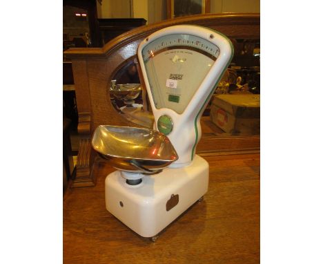 Avery Shop Scales