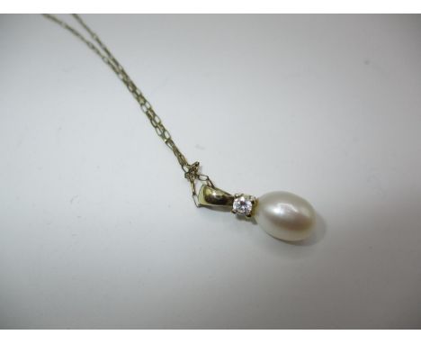 9ct Gold and Cultured Pearl Pendant and Chain