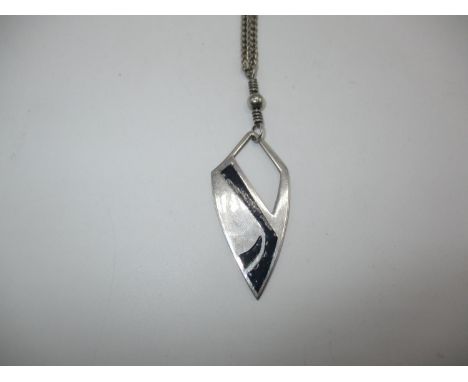Peter Doherty Modern Silver and Deep Blue Enamel Pendant of Pointed Stylised Leaf Geometric Pattern, Maker's Mark PJD, Hallma