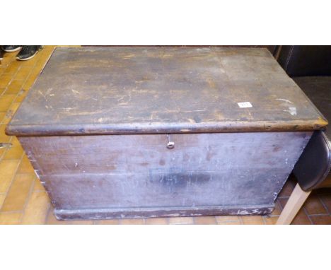 CARPENTERS TOOLBOX. Vintage pine carpenters toolbox, 53 x 90cm