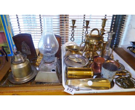MIXED BRASSWARE. Trays of mixed brassware to include parafin lamp, candlesticks and a small copper top hat 