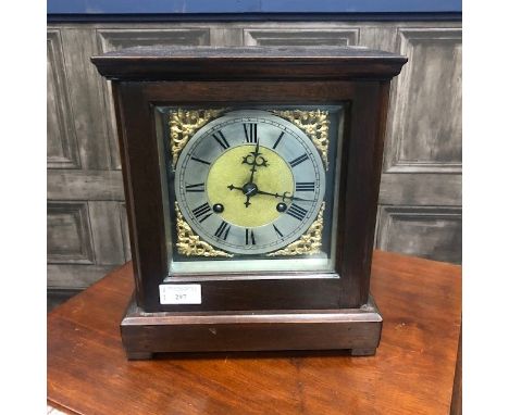 EARLY 20TH CENTURY MAHOGANY MANTEL CLOCK