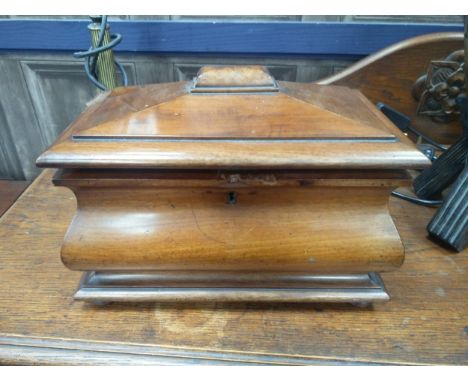 VICTORIAN MAHOGANY SARCOPHAGUS SHAPED TEA CADDY, the hinge lid opening to reveal three lidded compartments, 28.5cm wide