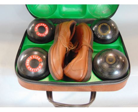 A vintage case of bowls interest, containing four bowls and shoes