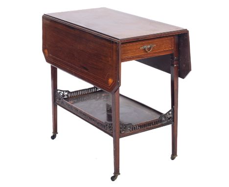 An Edwardian mahogany and line inlaid Pembroke table, early 20th century; the twin drop leaves with marquetry fan patera and 