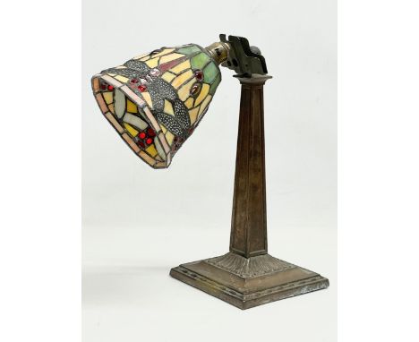 An early 20th century ‘Emeralite’ no.9 Daylite Desk Lamp by H.G. McFaddin &amp; Co, with Tiffany style shade. 33x39cm 