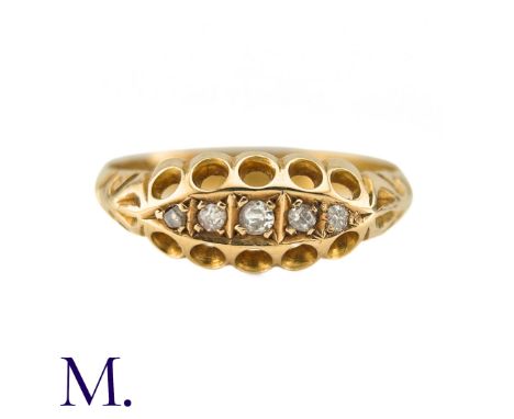An Antique Diamond Five Stone Ring in 18k yellow gold, set with old cut diamonds. Hallmarks for 18ct gold. Size: L Weight: 2.